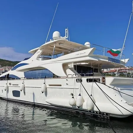 трёхкомнатная