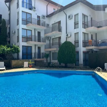 трёхкомнатная Appartamento *